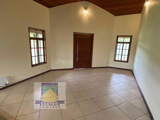 #99 - Casa para Locação em Macaé - RJ
