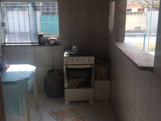 Sala para Venda em Rio das Ostras - 5