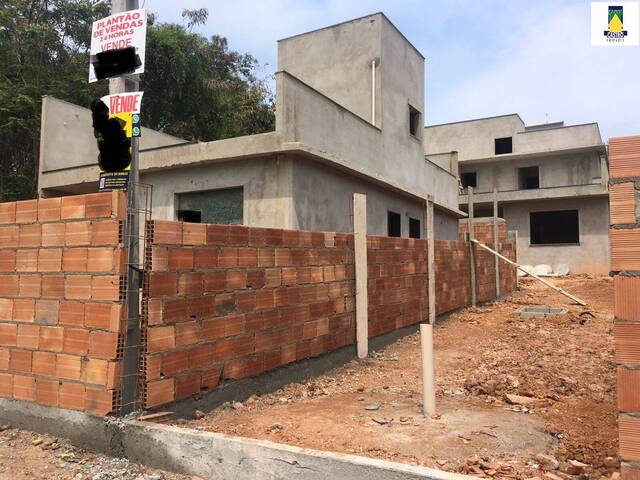 #597 - Casa para Venda em Rio das Ostras - RJ