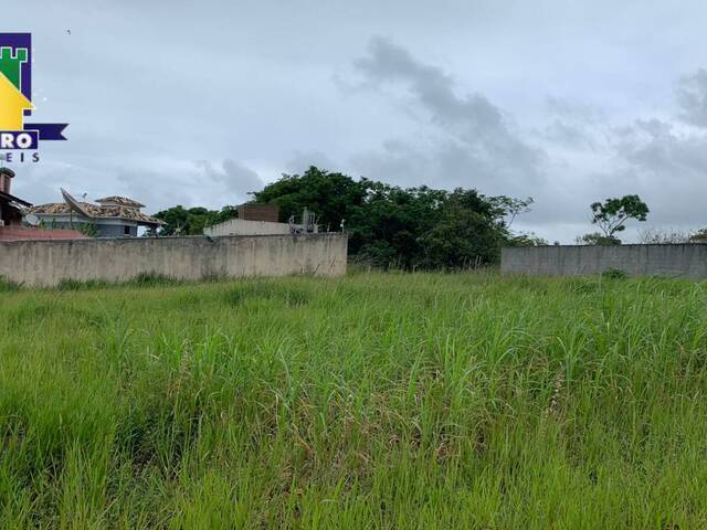 Área para Venda em Rio das Ostras - 2