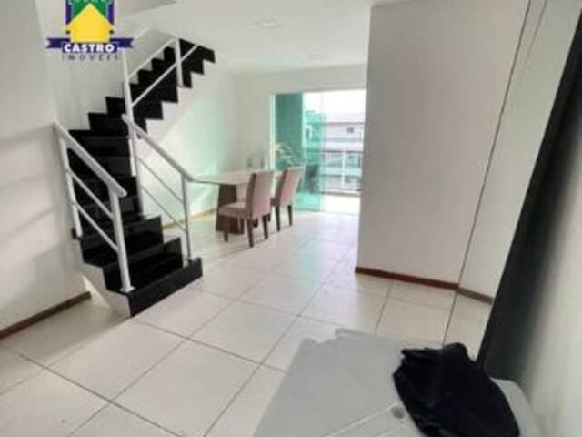 #683 - Apartamento para Venda em Cabo Frio - RJ
