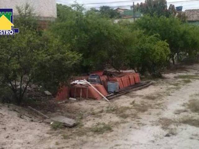 Área para Venda em Rio das Ostras - 2