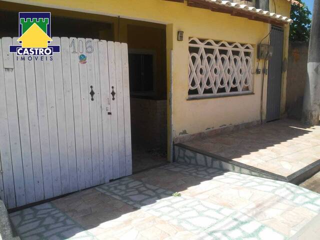 #733 - Casa para Venda em Rio das Ostras - RJ