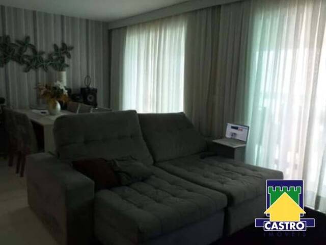 #740 - Apartamento para Venda em Rio das Ostras - RJ
