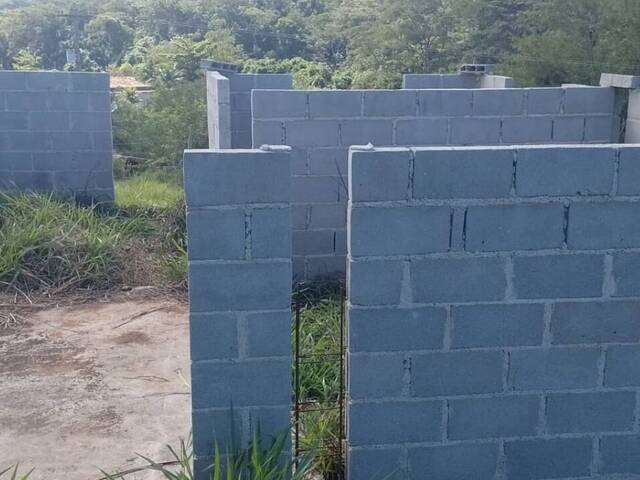 Terreno para Venda em Rio das Ostras - 5