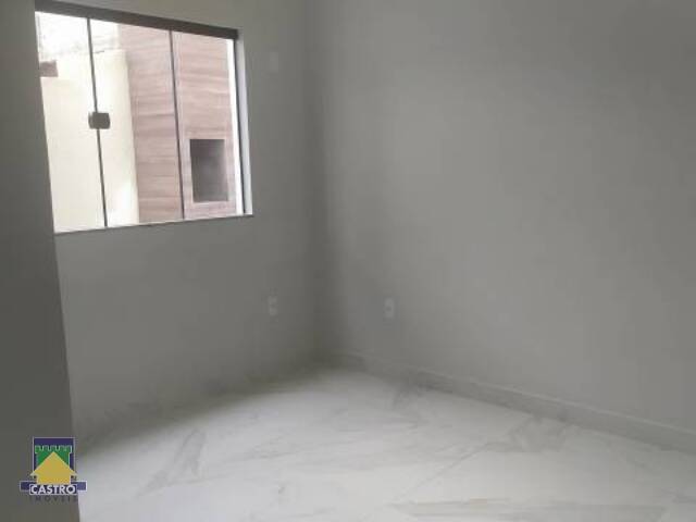 Apartamento para Venda em Rio das Ostras - 2