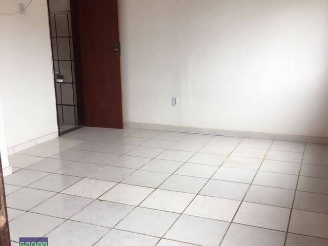 #858 - Chalé para Locação em Rio das Ostras - RJ