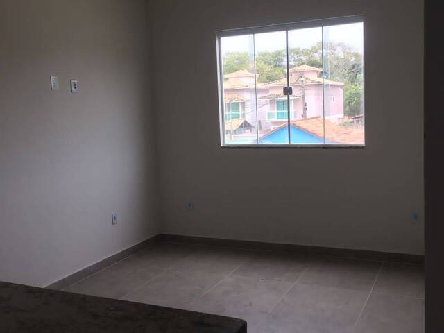 #859 - Apartamento para Locação em Rio das Ostras - RJ