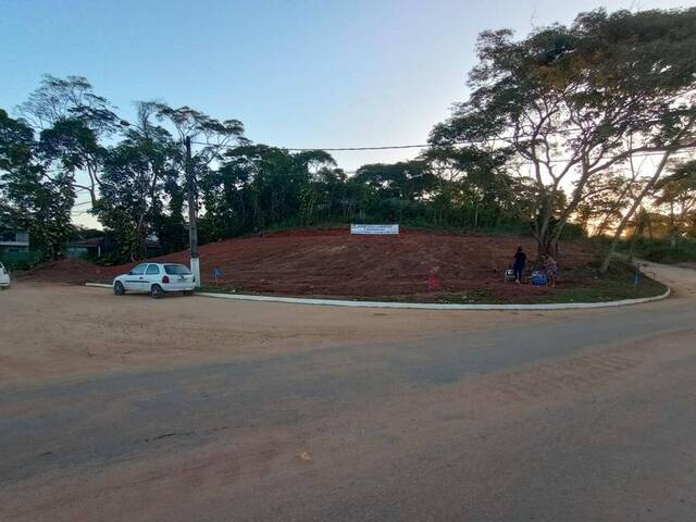 Área para Venda em Rio das Ostras - 4