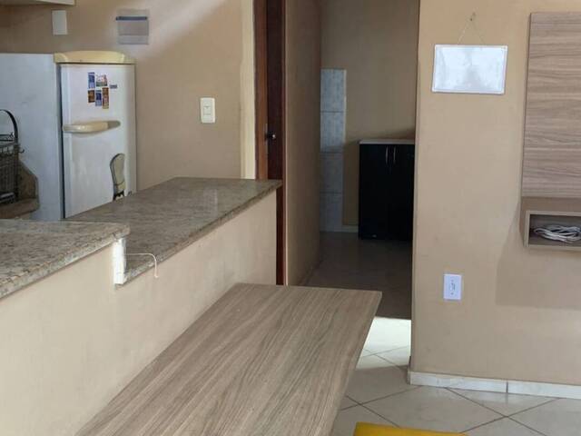 #1020 - Apartamento para Locação em Rio das Ostras - RJ