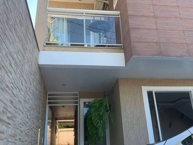 #1057 - Casa para Venda em Rio das Ostras - RJ