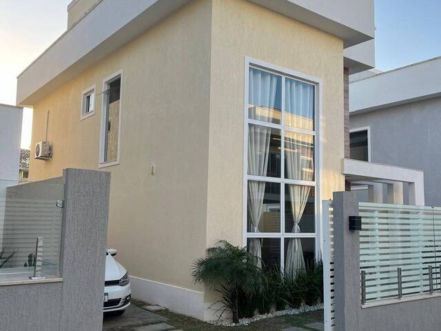 #1087 - Casa para Venda em Rio das Ostras - RJ
