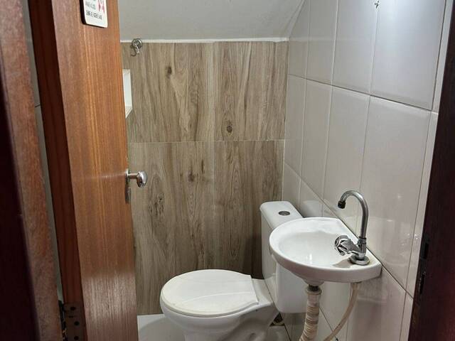 Casa para Venda em Rio das Ostras - 4