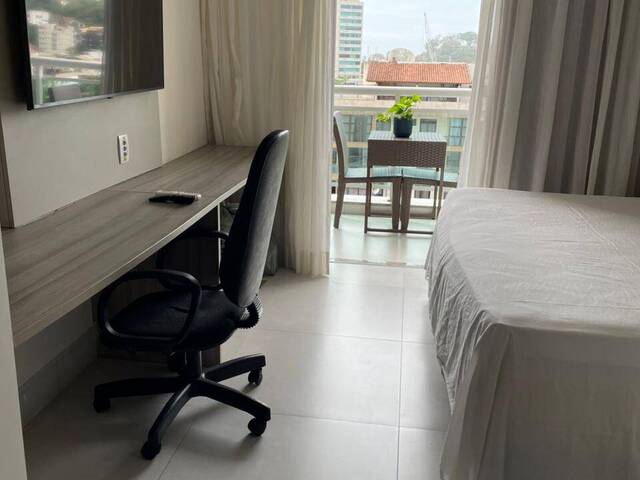 #1128 - Apartamento para Venda em Macaé - RJ