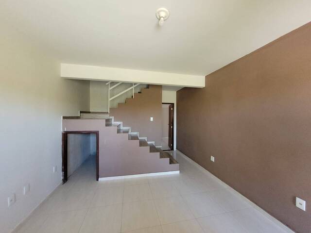 Casa para Venda em Rio das Ostras - 4