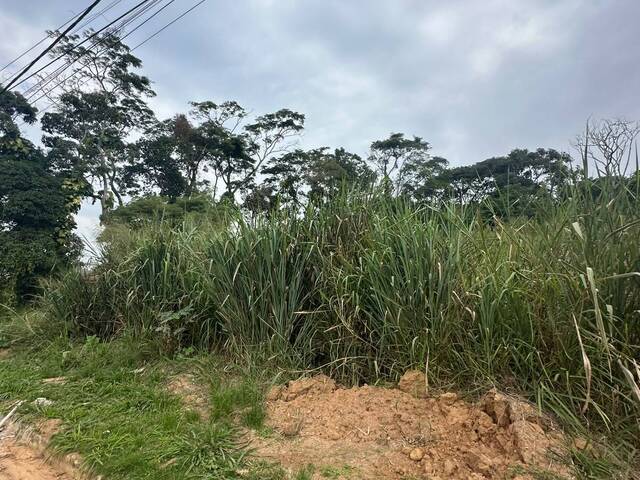Área para Venda em Rio das Ostras - 2